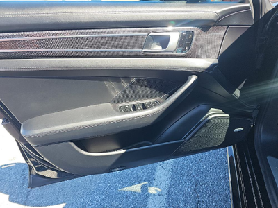 2017 Porsche Panamera Turbo