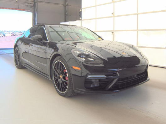 2017 Porsche Panamera Turbo
