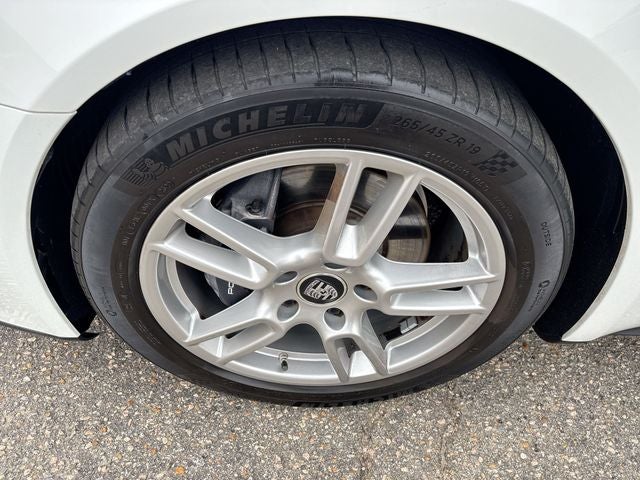 2023 Porsche Panamera Panamera Base