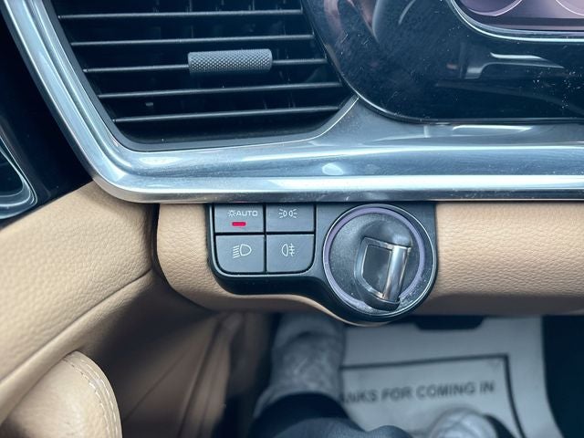 2023 Porsche Panamera Panamera Base