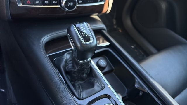 2019 Volvo XC90 T5 Momentum