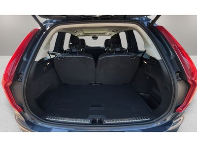 2019 Volvo XC90 T5 Momentum
