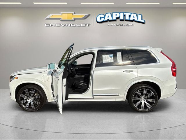 2022 Volvo XC90 Recharge Plug-In Hybrid T8 Inscription 7 Passenger