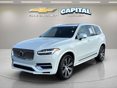 2022 Volvo XC90 Recharge Plug-In Hybrid T8 Inscription 7 Passenger