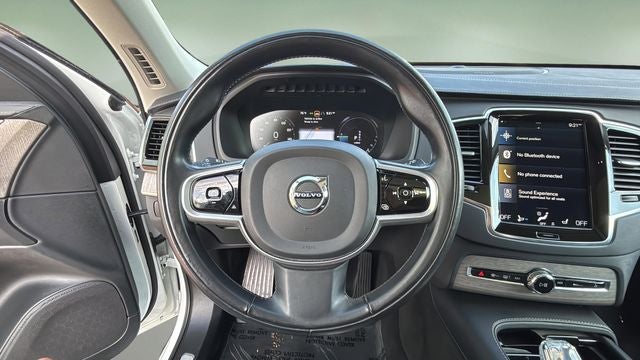 2022 Volvo XC90 Recharge Plug-In Hybrid T8 Inscription 7 Passenger