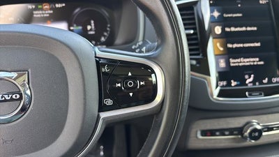 2022 Volvo XC90 Recharge Plug-In Hybrid T8 Inscription 7 Passenger