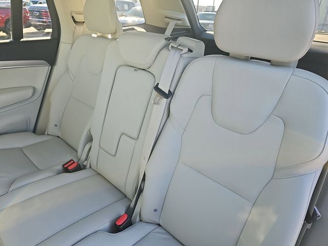2023 Volvo XC90 B5 Core