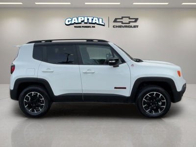 2023 Jeep Renegade Trailhawk
