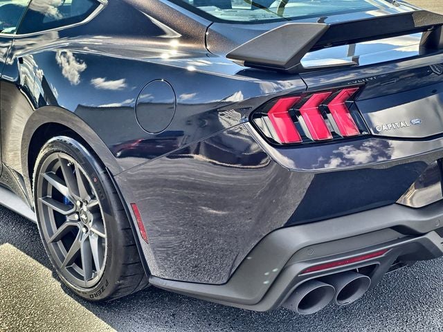 2025 Ford Mustang Dark Horse