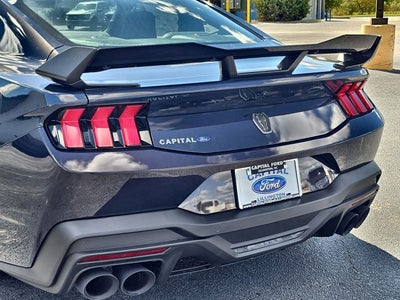 2025 Ford Mustang Dark Horse
