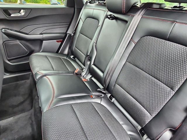 2025 Ford Escape Hybrid ST-Line