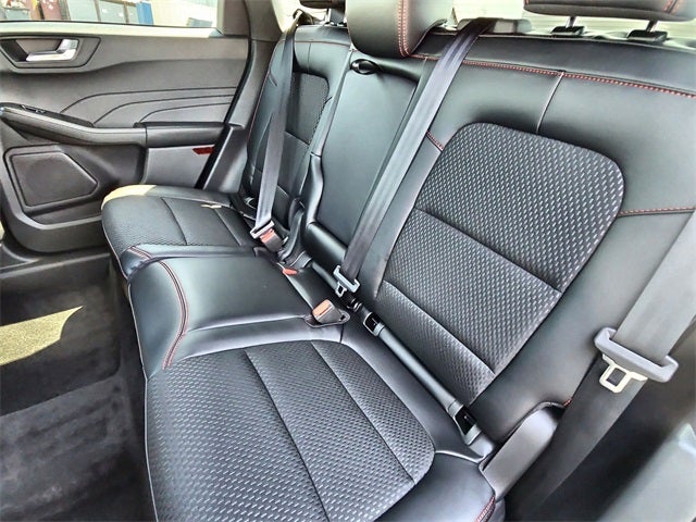 2025 Ford Escape Hybrid ST-Line