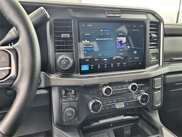 2025 Ford F-250SD Platinum