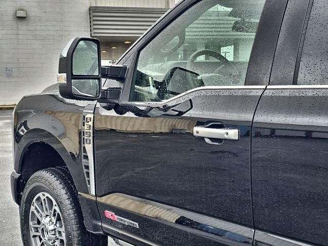2025 Ford F-350SD Platinum