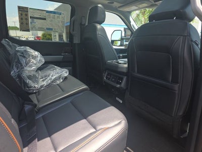 2026 Ford F-350SD Lariat DRW