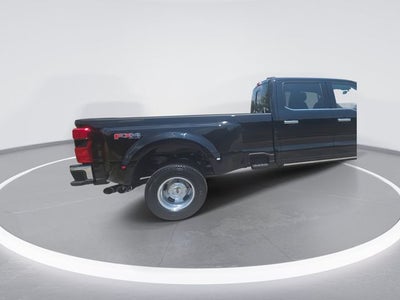 2026 Ford F-350SD Lariat DRW