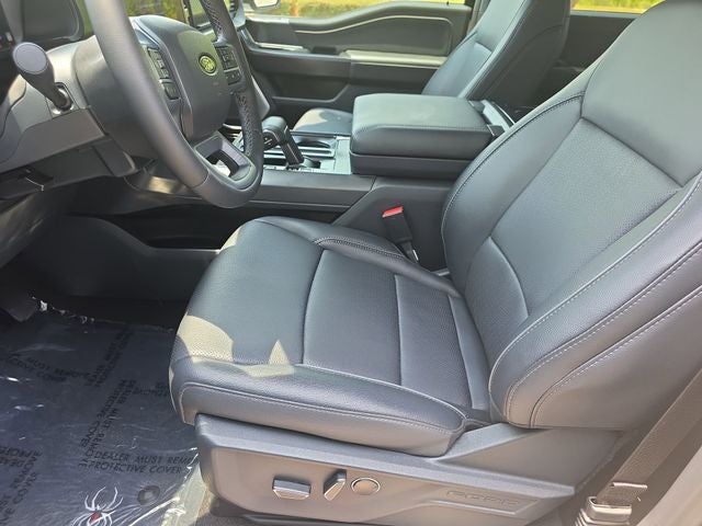 2026 Ford F-150 Lariat Black Widow