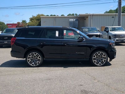2026 Ford Expedition Platinum