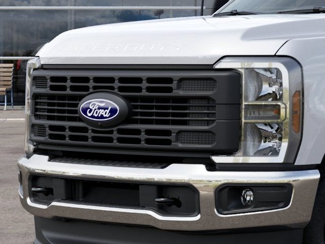 2027 Ford F-350SD XL