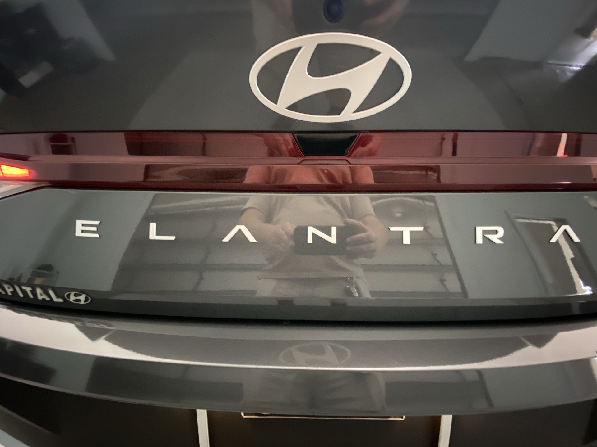 2024 Hyundai Elantra SE