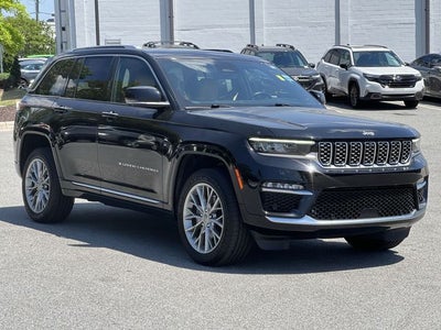 2022 Jeep Grand Cherokee Summit
