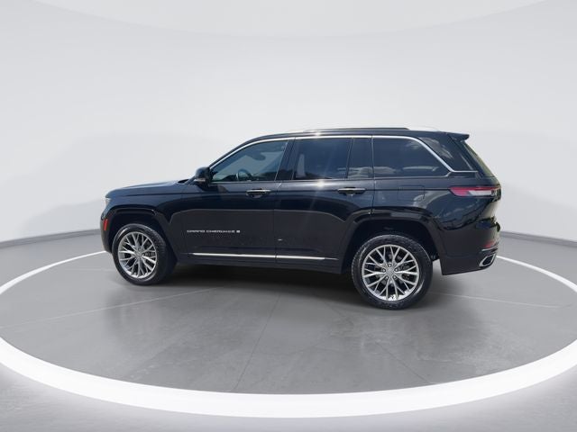 2022 Jeep Grand Cherokee Summit