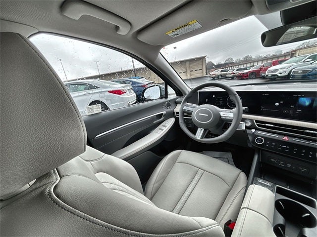 2025 Hyundai Sonata Hybrid Limited