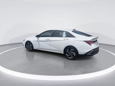 2025 Hyundai Elantra Hybrid SEL Sport