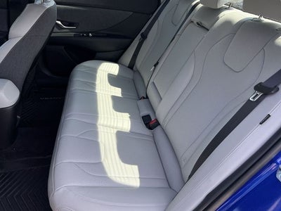 2025 Hyundai Elantra Hybrid Limited