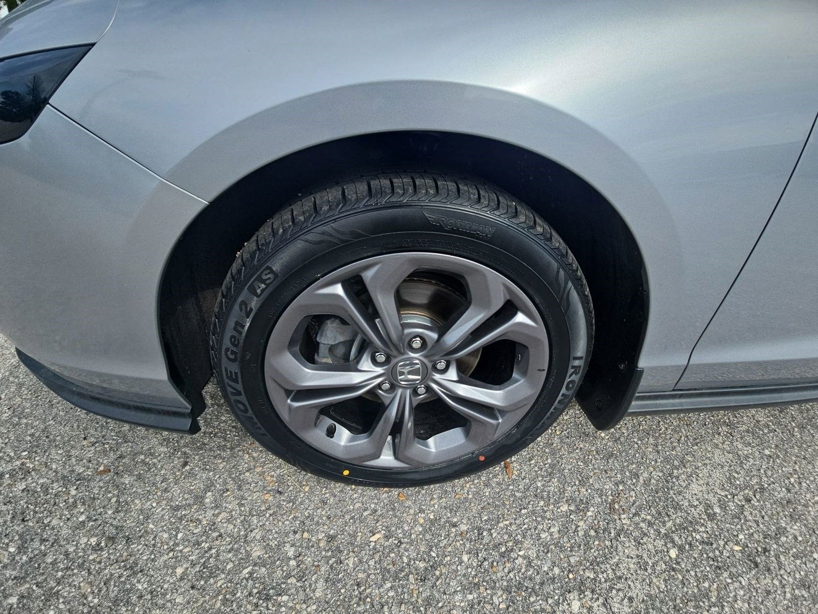 2023 Honda Accord Sedan EX