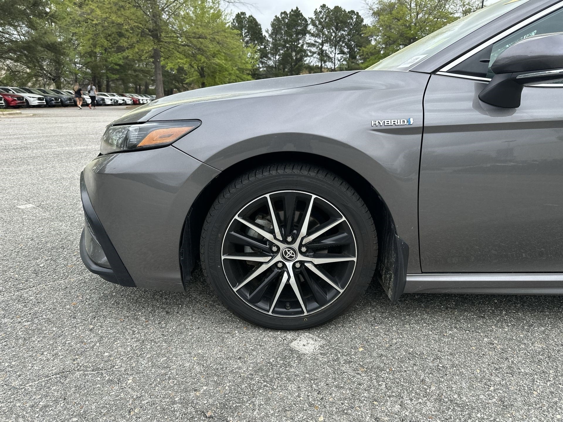 2021 Toyota Camry Hybrid SE