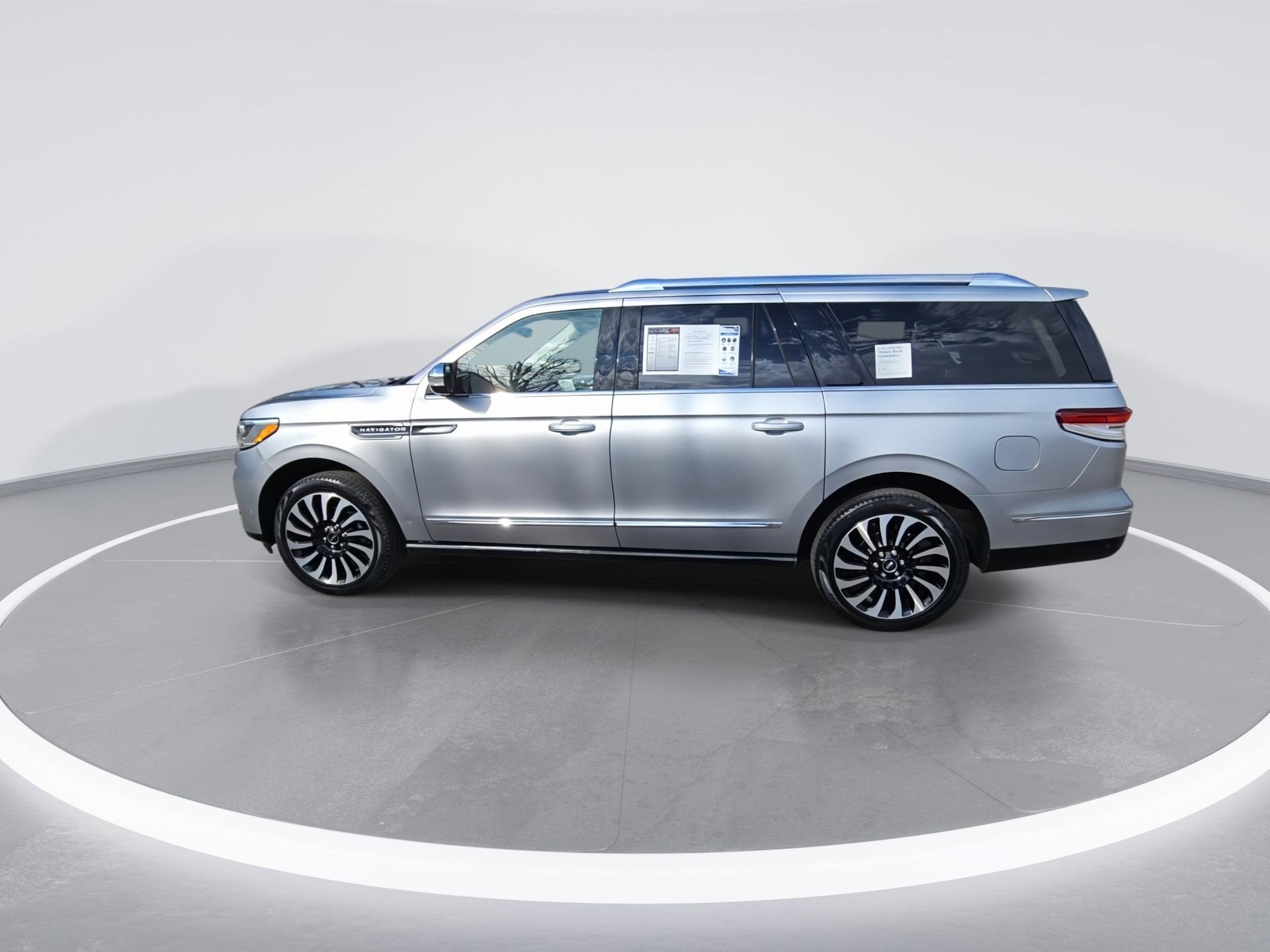 2022 Lincoln Navigator L Black Label