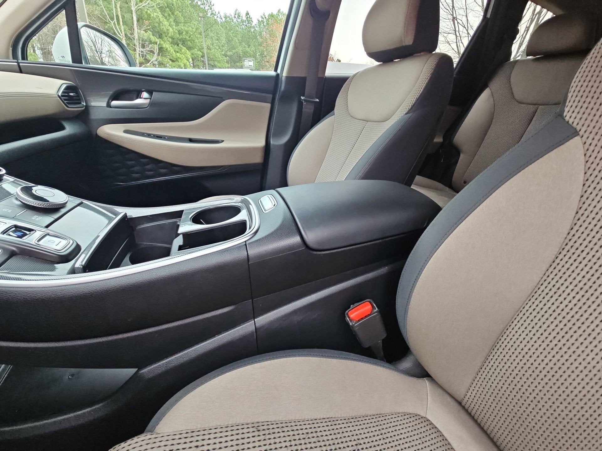 2022 Hyundai Santa Fe SE