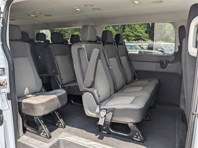 2022 Ford Transit Passenger Wagon XLT