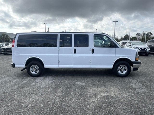 2024 Chevrolet Express Passenger LT