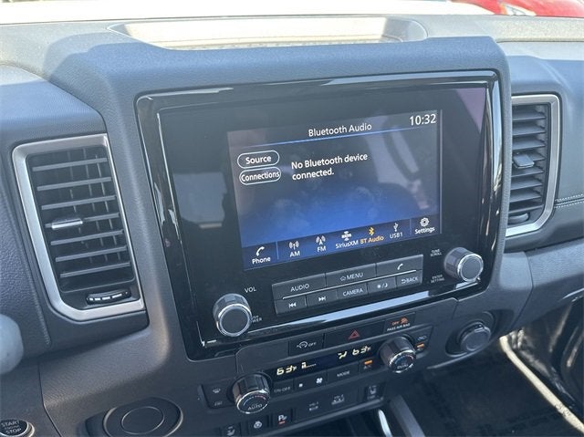 2024 Nissan Frontier SL