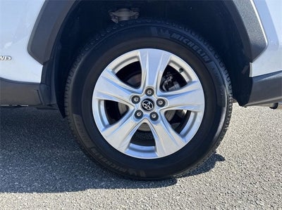 2020 Toyota RAV4 Hybrid XLE