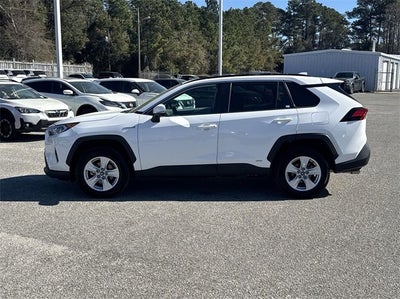 2020 Toyota RAV4 Hybrid XLE