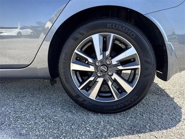 2024 Nissan Versa S