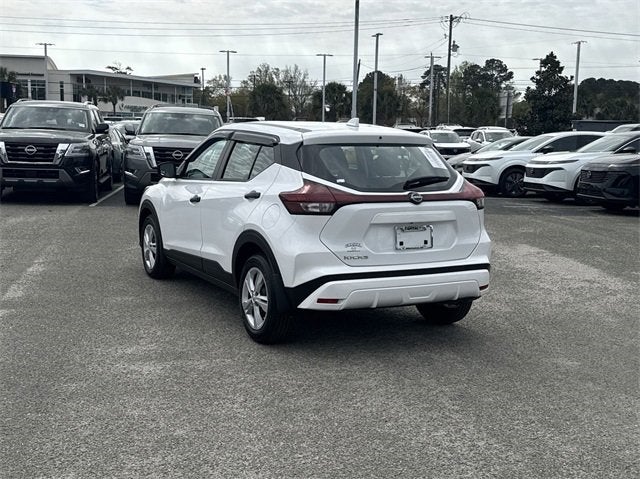 2024 Nissan Kicks S