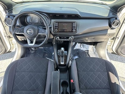2019 Nissan Kicks SV