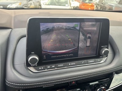 2022 Nissan Rogue SL