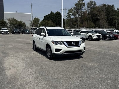 2018 Nissan Pathfinder S