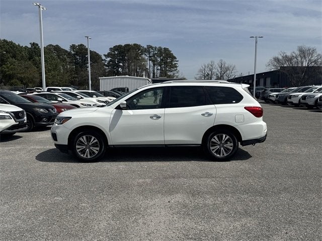 2018 Nissan Pathfinder S
