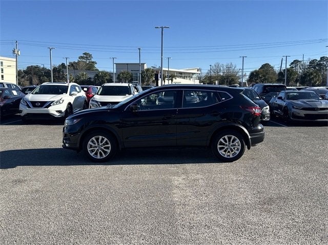 2021 Nissan Rogue Sport SV
