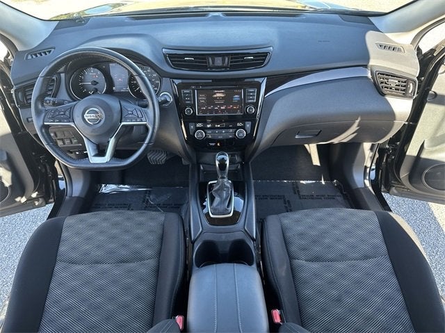 2021 Nissan Rogue Sport SV