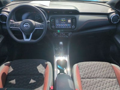 2023 Nissan Kicks SR
