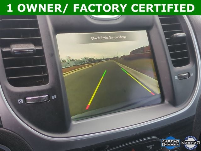 2021 Chrysler 300 Touring