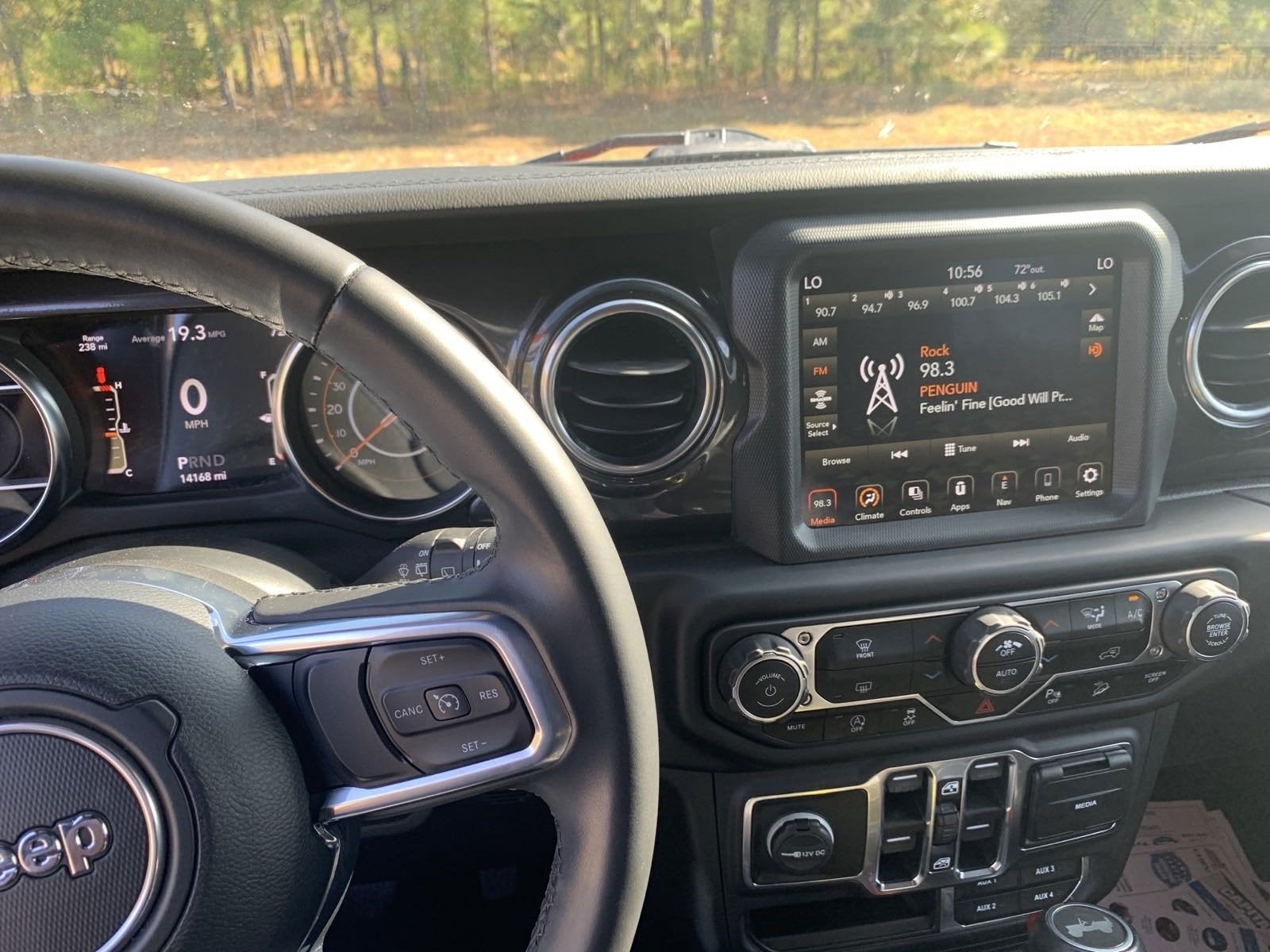 2020 Jeep Wrangler Unlimited Sahara Altitude