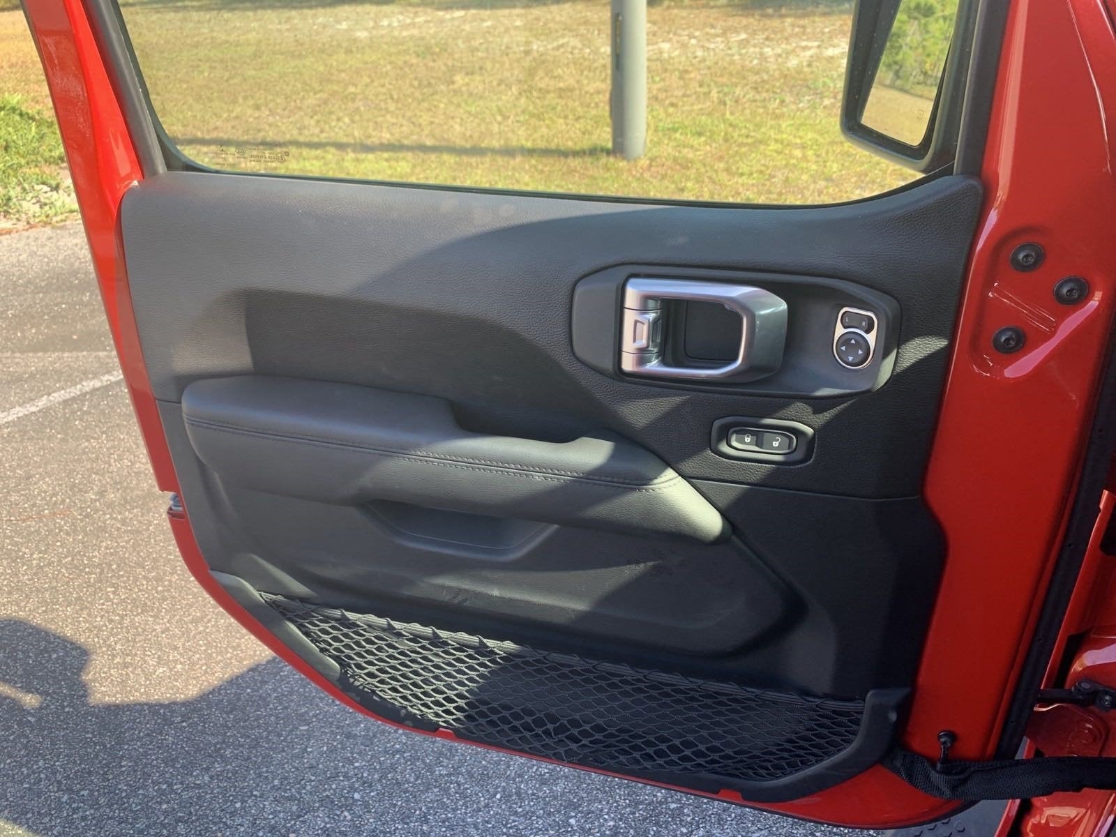 2020 Jeep Wrangler Unlimited Sahara Altitude